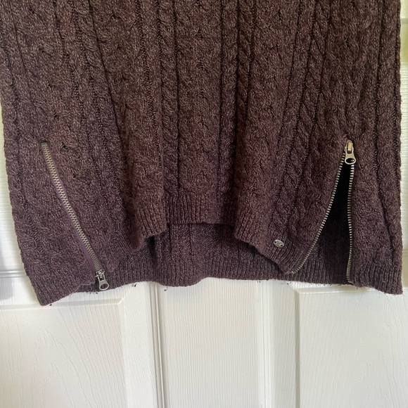 Purple American Eagle Sweater with zippers - Picture 5 of 6